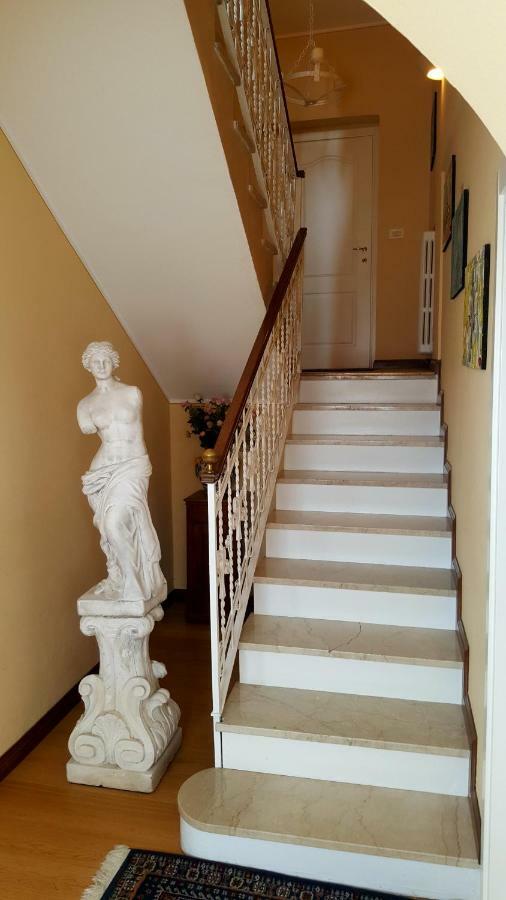 B&B Villa Fiorini Moniga del Garda Exterior foto